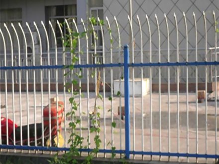 學校護欄-學校護欄生產(chǎn)廠家